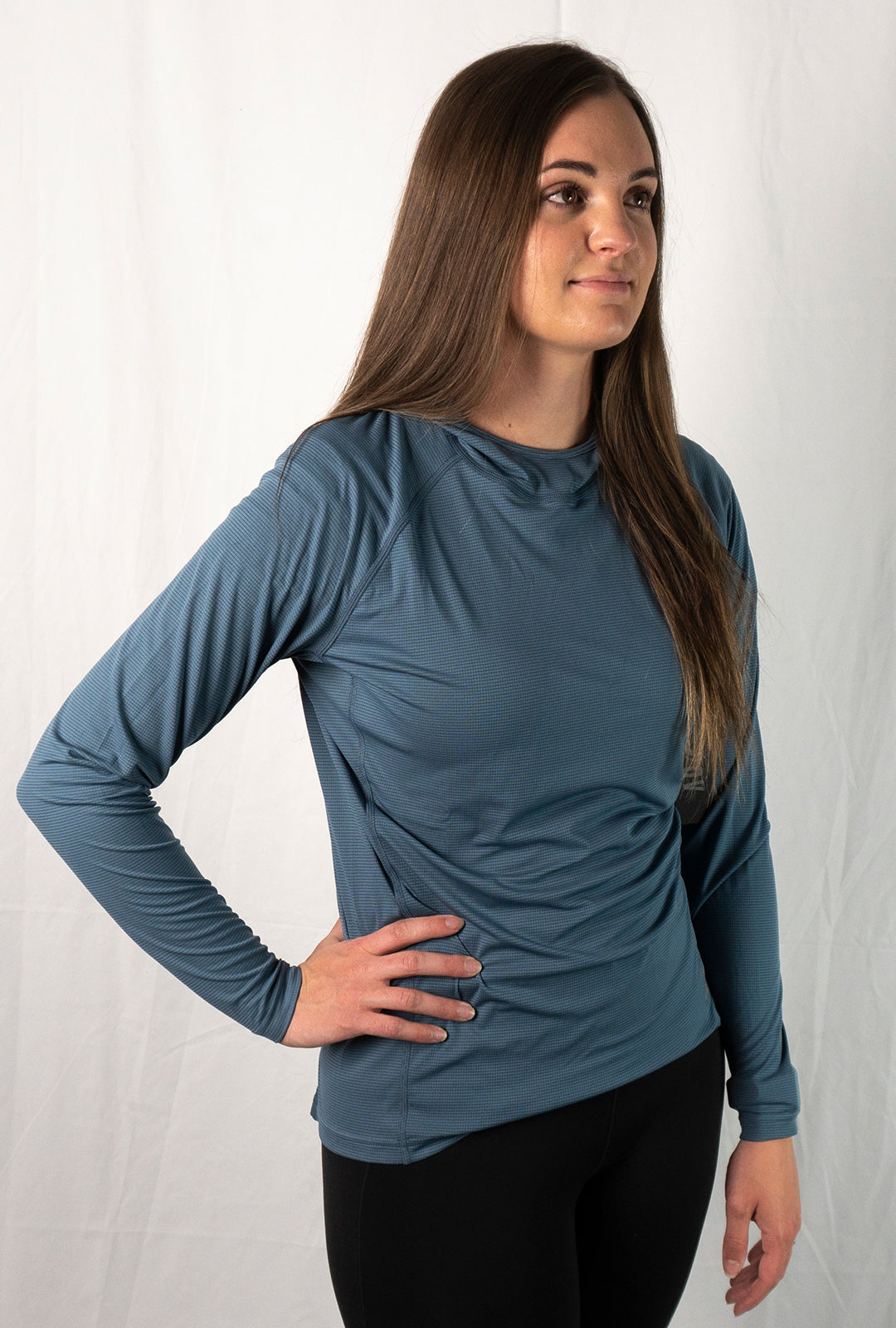 (USED) Women's Altitude Sun Hoodie - Image 23